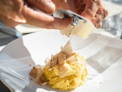 witte-truffels-alba-andrea-cairone-etL_8dFG6Wk-unsplash-Groot